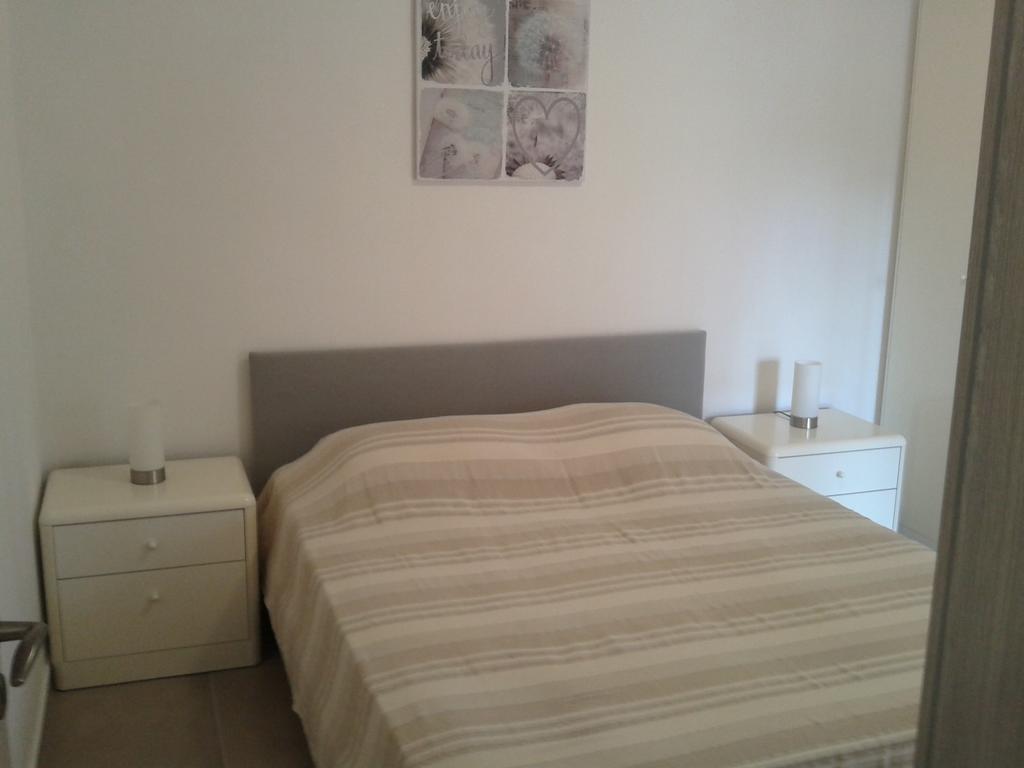 Apartment Melani Πούλα Εξωτερικό φωτογραφία